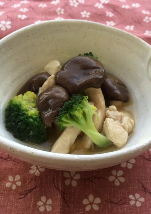 霜降りひらたけとブロッコリーのつや煮-レシピのメイン写真