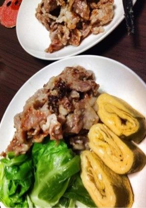 豚コマの塩麹焼き☆春キャベツで包んで-レシピのメイン写真