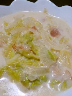 簡単☆キャベツとベーコンのクリーム煮-レシピのメイン写真