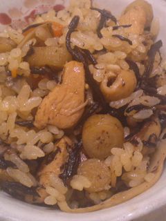 鶏ごぼうとひじきの炊き込みご飯-レシピのメイン写真