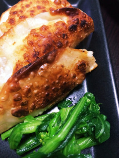 【簡単!】餃子の皮で鶏ムネ肉のチーズ揚げ-レシピのメイン写真