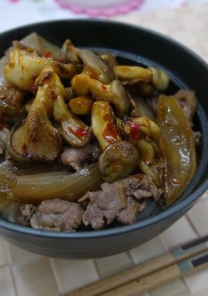 ブラジル　すき家再現★しめじバター牛丼★-レシピのメイン写真