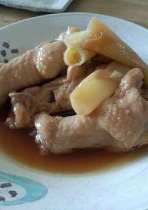 とろ～り葱も美味しい！鶏手羽元の甘辛煮-レシピのメイン写真