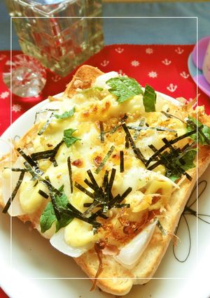 ゴロゴロ新玉葱の海苔おかかトースト-レシピのメイン写真