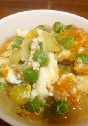 新玉ねぎとうすいえんどうの卵とじ-レシピのメイン写真