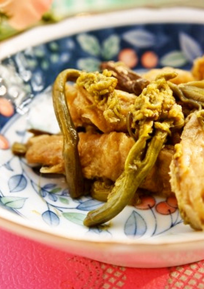 旬の味を愉しも♪わらびと油揚げの炒め煮-レシピのメイン写真