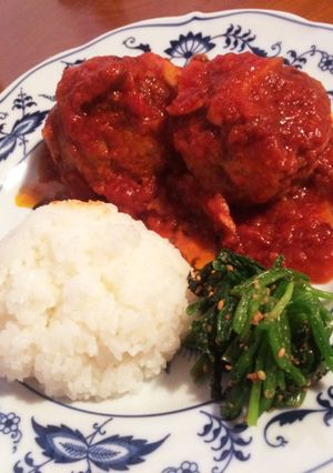 トマト缶で煮込みハンバーグ-レシピのメイン写真