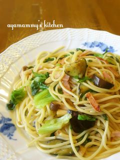たっぷりレタスとベーコンのパスタ♪-レシピのメイン写真