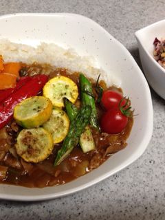 献立☆夏野菜カレーと紫キャベツサラダ-レシピのメイン写真