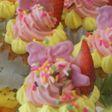パーティに誕生日に☆デコカップケーキ