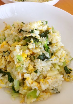 小松菜と卵、青パパイヤ漬物の炒飯-レシピのメイン写真