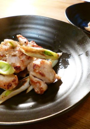鶏と白ネギの塩炒め♪-レシピのメイン写真