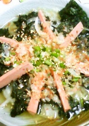 ソーセージ花＊海苔花★冷麺☆彡-レシピのメイン写真