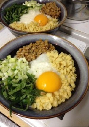 納豆トロロ蕎麦ヽ( ´¬`)ノ-レシピのメイン写真