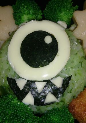 キャラ弁 モンスターズインクマイク-レシピのメイン写真