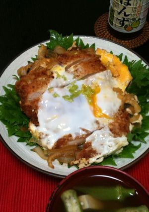 総菜チキンカツの卵とじ-レシピのメイン写真