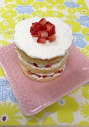 失敗しない！いちごのミニケーキ♪-レシピのメイン写真