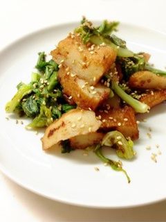 春キャベツとさつま揚げ炒め-レシピのメイン写真