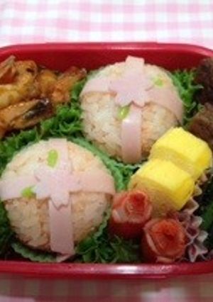 丸いおにぎりのお弁当-レシピのメイン写真