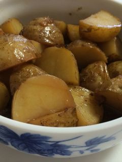簡単ホクホク☆新じゃがの揚げ煮-レシピのメイン写真