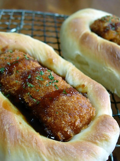 焼きコロッケパン-レシピのメイン写真