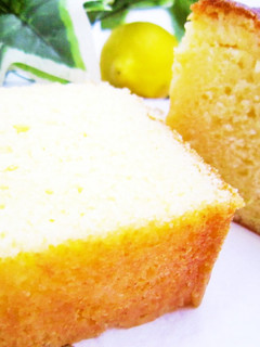 混ぜるだけ*簡単しっとりレモンケーキ☆-レシピのメイン写真