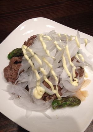 牛肉ガーリック炒めスライスオニオンのせ-レシピのメイン写真