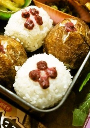 しそ梅de簡単カワイイ真ん丸お花おにぎり-レシピのメイン写真