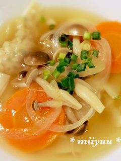 水餃子とお野菜のスープ ♡-レシピのメイン写真
