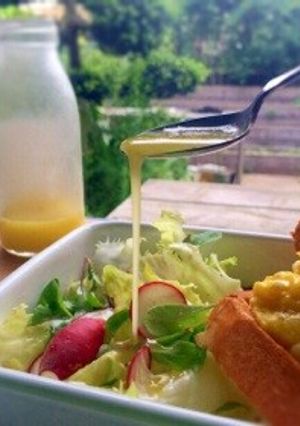 ハチミツで☆振るだけ簡単ドレッシング-レシピのメイン写真