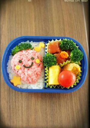 簡単♪いちごさんキャラ弁～♪-レシピのメイン写真