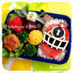 รูปของ トッキュウジャー☆トッキュウ1号キャラ弁