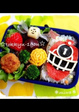 トッキュウジャー☆トッキュウ1号キャラ弁-レシピのメイン写真