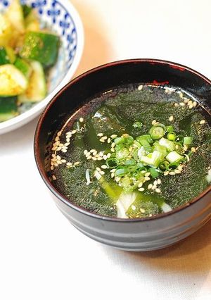 超簡単！わかめスープ-レシピのメイン写真