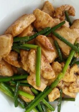 鶏胸肉とニンニクの芽の甘辛炒め-レシピのメイン写真