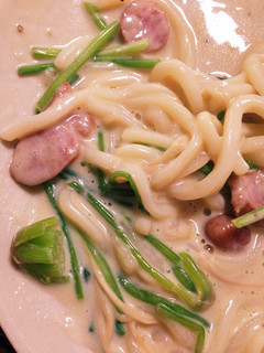 簡単10分!ほうれん草クリームうどん-レシピのメイン写真