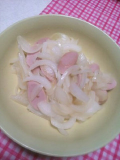 新玉ねぎ魚肉ソーセージ柚子こしょう炒め-レシピのメイン写真