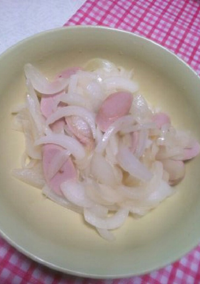 新玉ねぎ魚肉ソーセージ柚子こしょう炒め-レシピのメイン写真