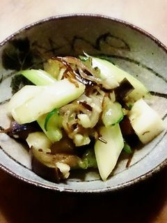旨っ!セロリと昆布のさっぱり和風サラダ☆-レシピのメイン写真