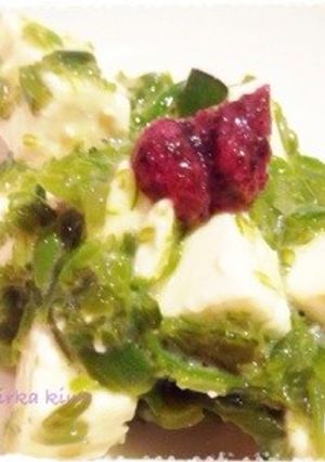 めかぶとクリームチーズの梅しそ和え-レシピのメイン写真