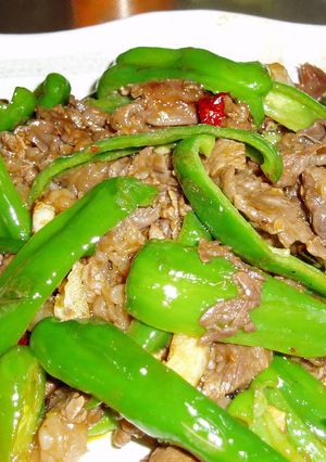 　牛肉とピーマンの炒め物（青椒炒牛肉　）-レシピのメイン写真