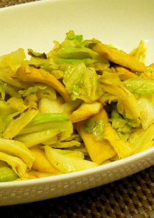 キャベツと高野豆腐のカレー炒め☆ヘルシー-レシピのメイン写真