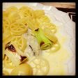 パスタ・白身魚とネギのナンプラークリーム