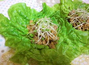 サンチュで！レタスで！挽き肉納豆包み♪-レシピのメイン写真