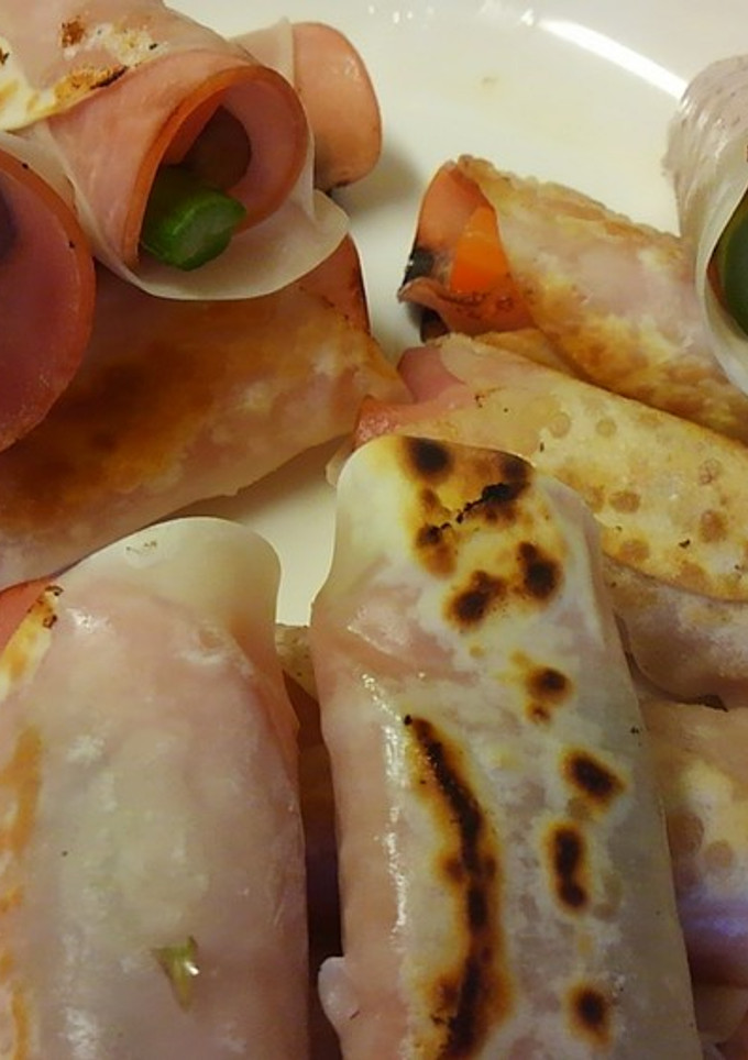 餃子の皮でハム巻き野菜-レシピのメイン写真