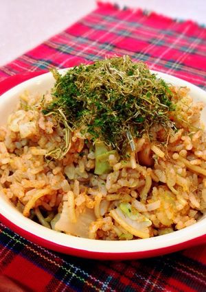 レンジで簡単❗️焼きそばチャーハン-レシピのメイン写真