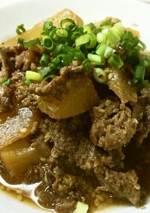 プルコギビーフでガッツリ韓国風大根煮♪-レシピのメイン写真