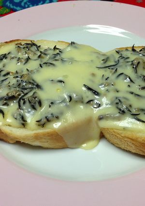 ひじきと米ぬかのチーズトースト-レシピのメイン写真