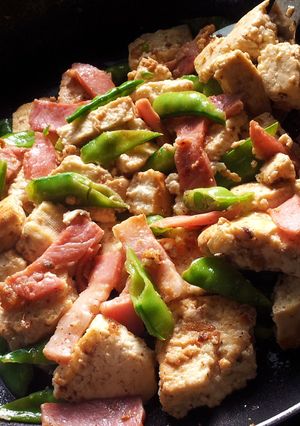 豆腐と絹さやの炒め物-レシピのメイン写真