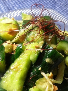 たたきキュウリ♪ゴマ油の風味で韓国風に-レシピのメイン写真
